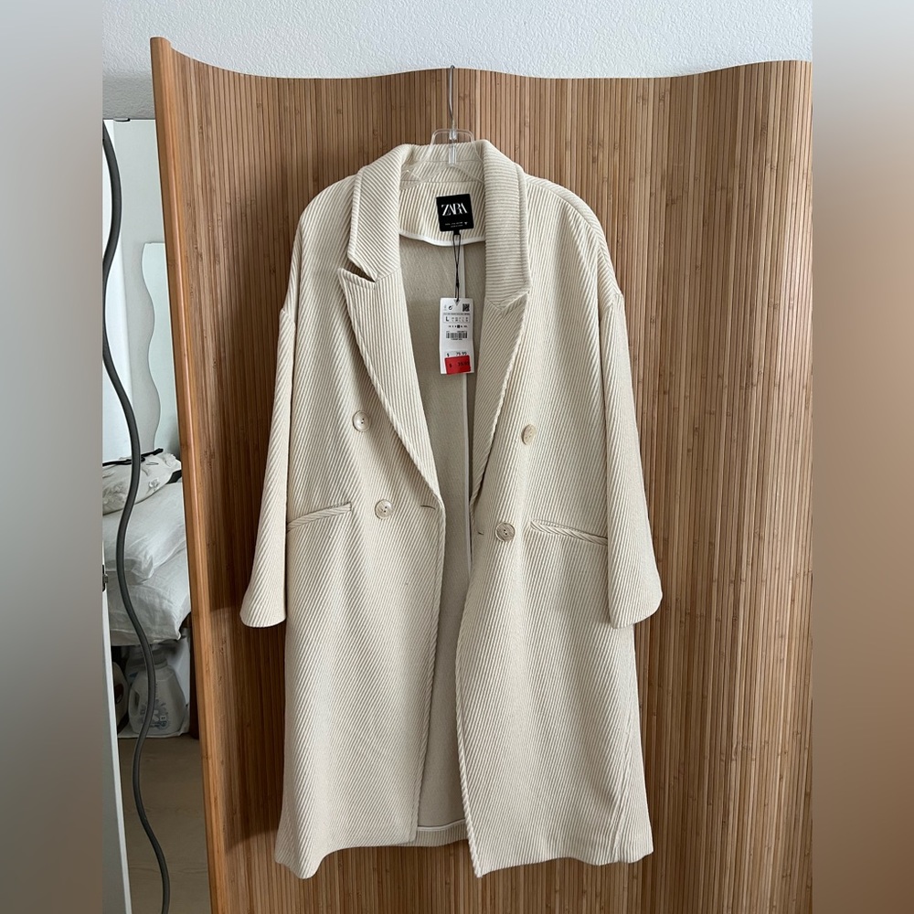 NWT Zara Off White Coat
